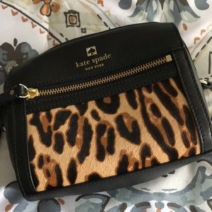 Kate Spade Perri Lane Looloo Crossbody!